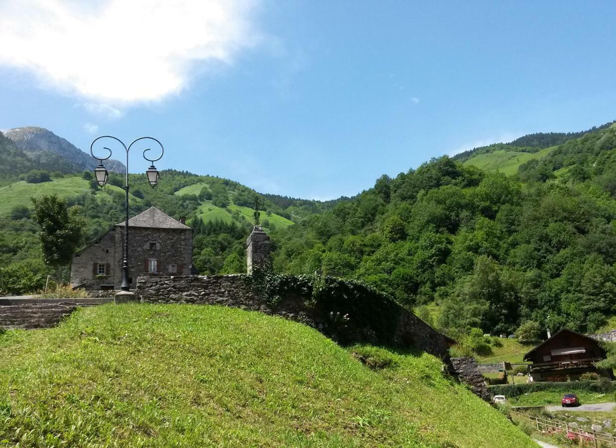 Maison Bergoun Borce Bagian luar foto